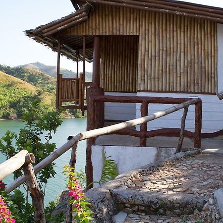 Borac Bay Bungalows Hotel And Resort Dış mekan fotoğraf